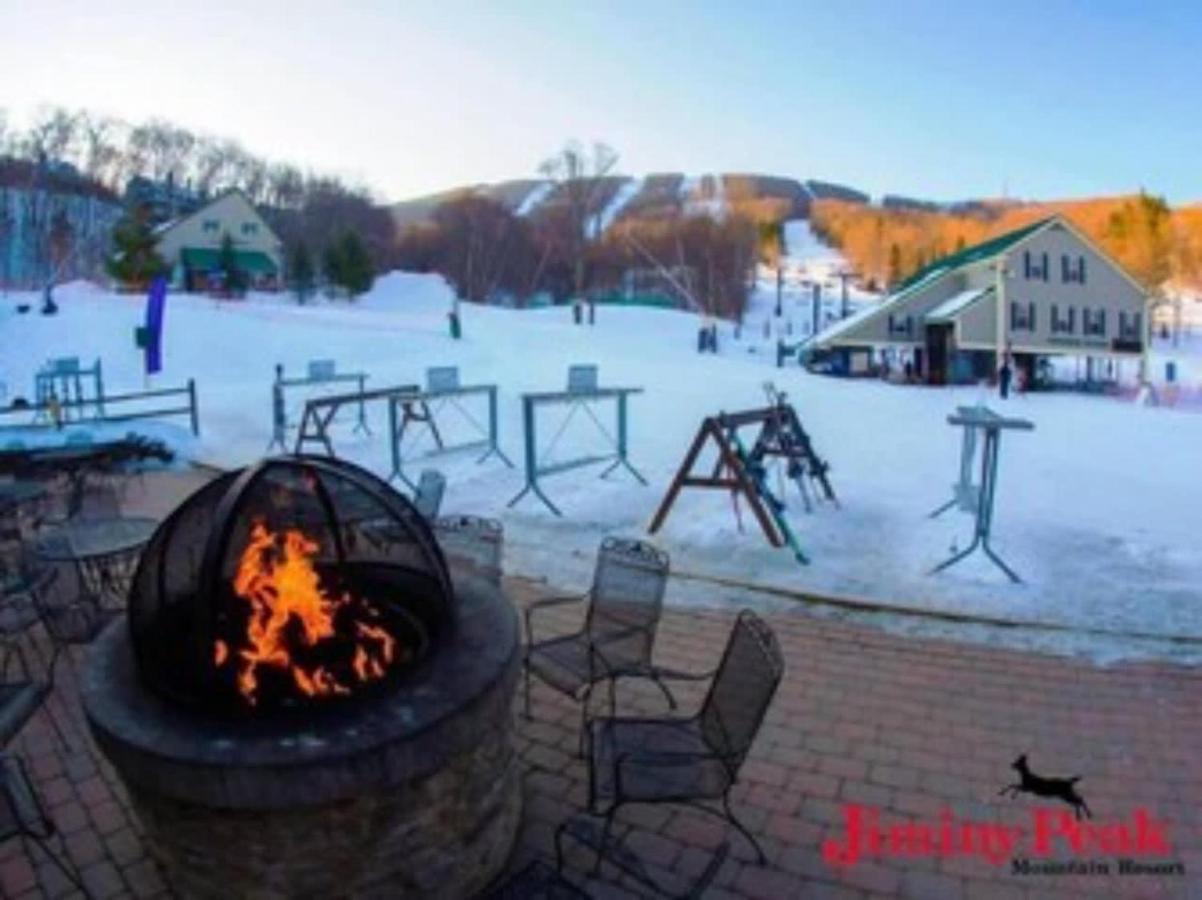 Mountain View Suite On Jiminy Peak Ski On Off -New Hancock Buitenkant foto